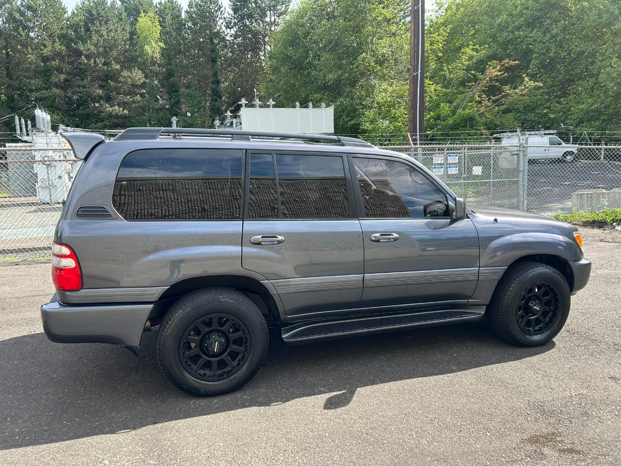 Toyota Land Cruiser 4WD 2005