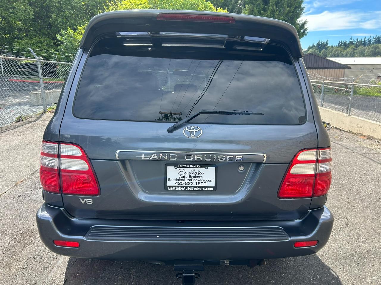 Toyota Land Cruiser 4WD 2005