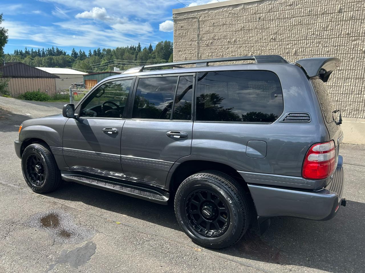 Toyota Land Cruiser 4WD 2005