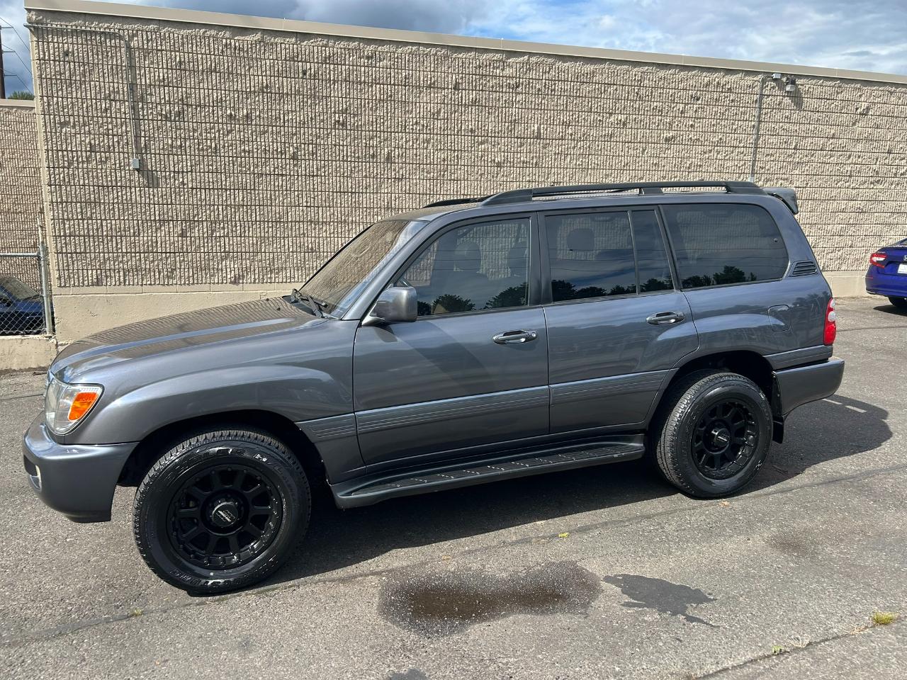 Toyota Land Cruiser 4WD 2005