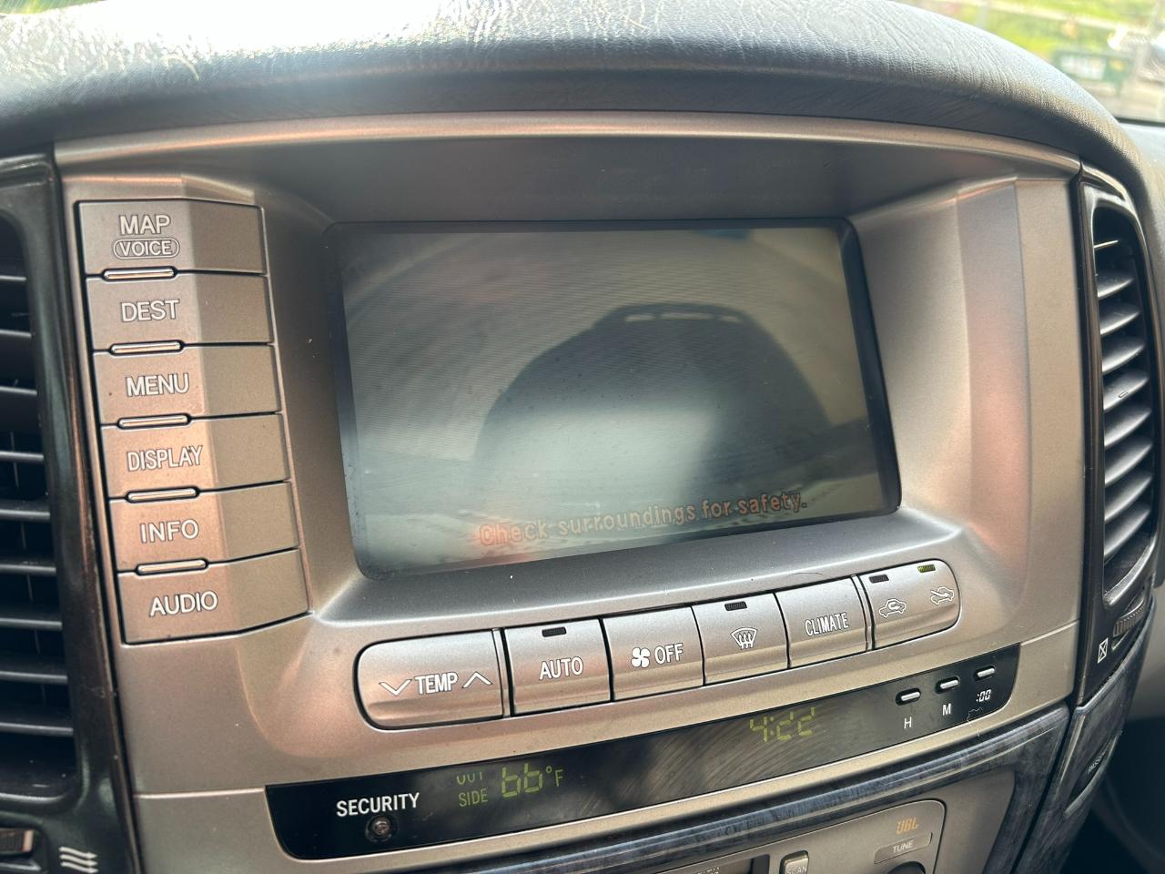Toyota Land Cruiser 4WD 2005