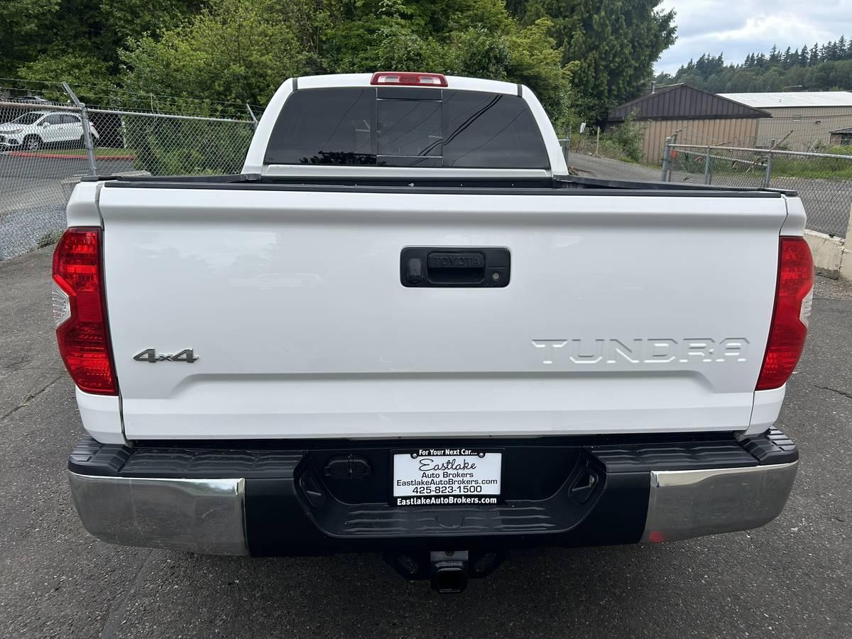 Toyota Tundra SR5 5.7L V8 FFV Double Cab 4WD 2019
