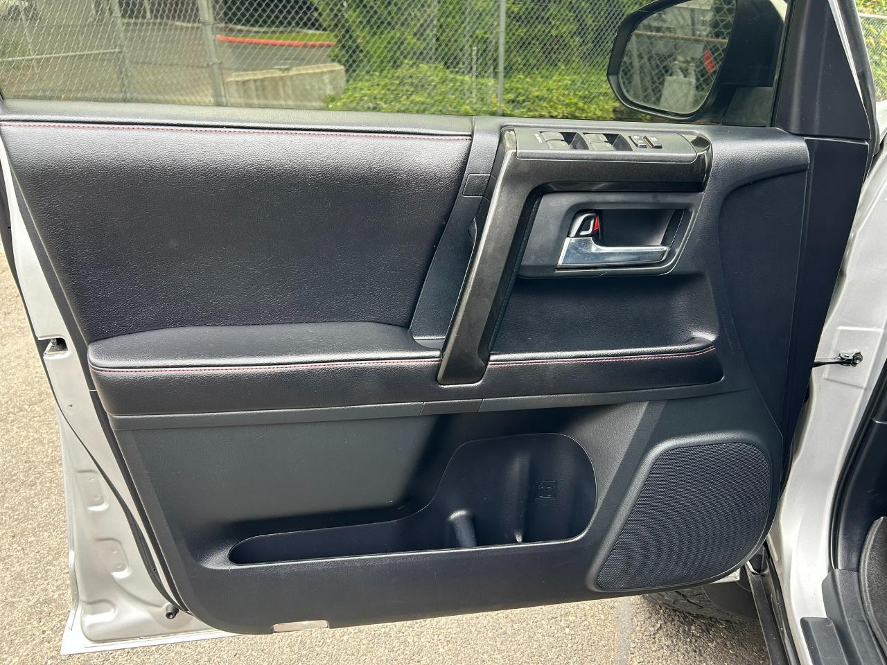 Toyota 4Runner Trail 4WD 2015