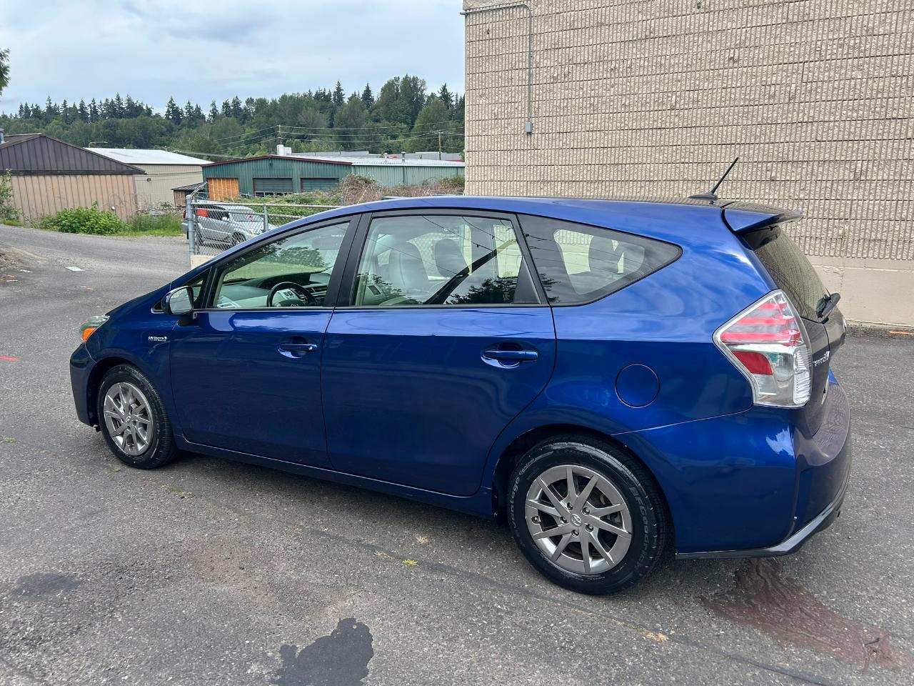 Toyota Prius V Four 2015