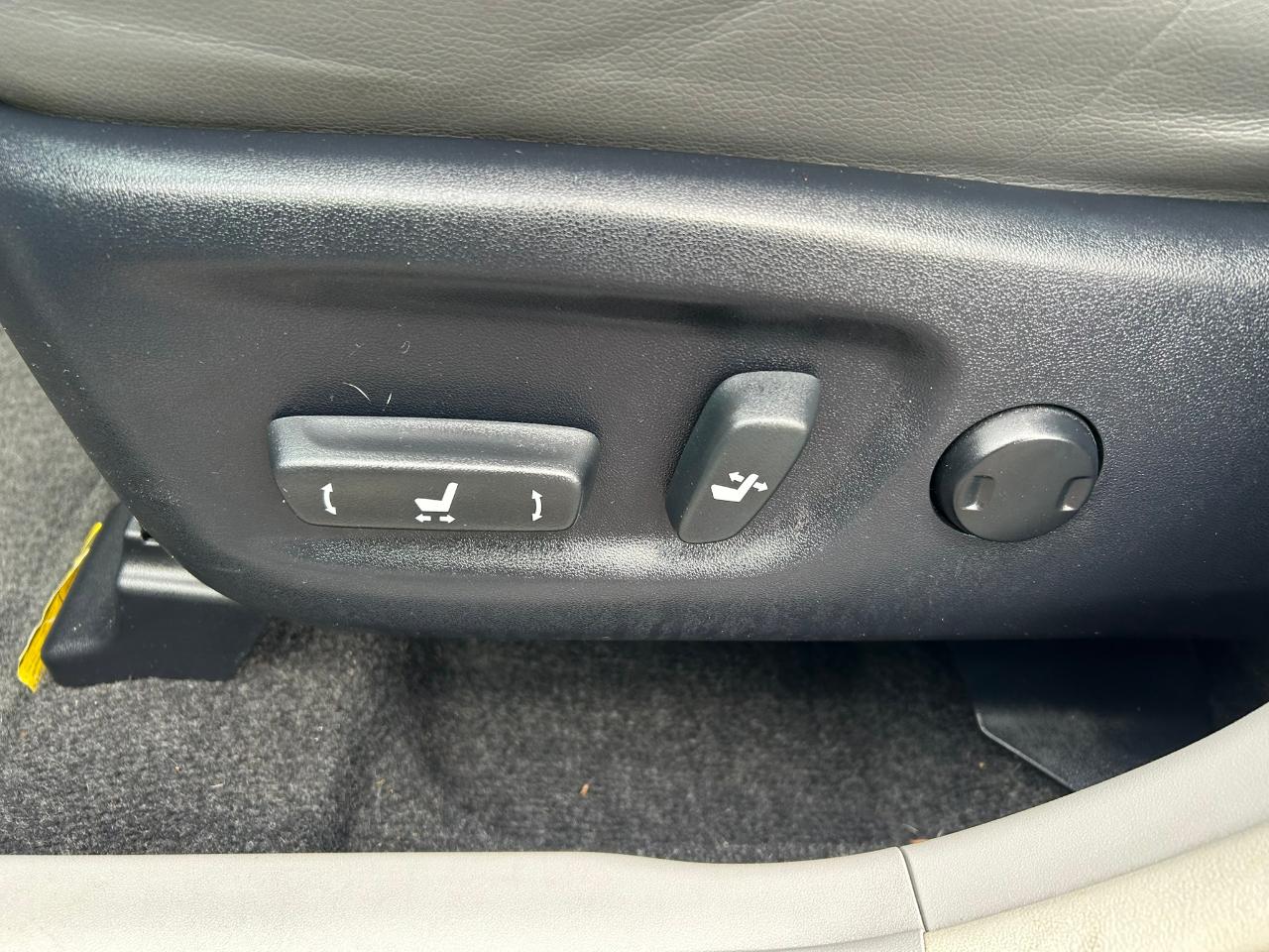 Toyota Prius V Four 2015