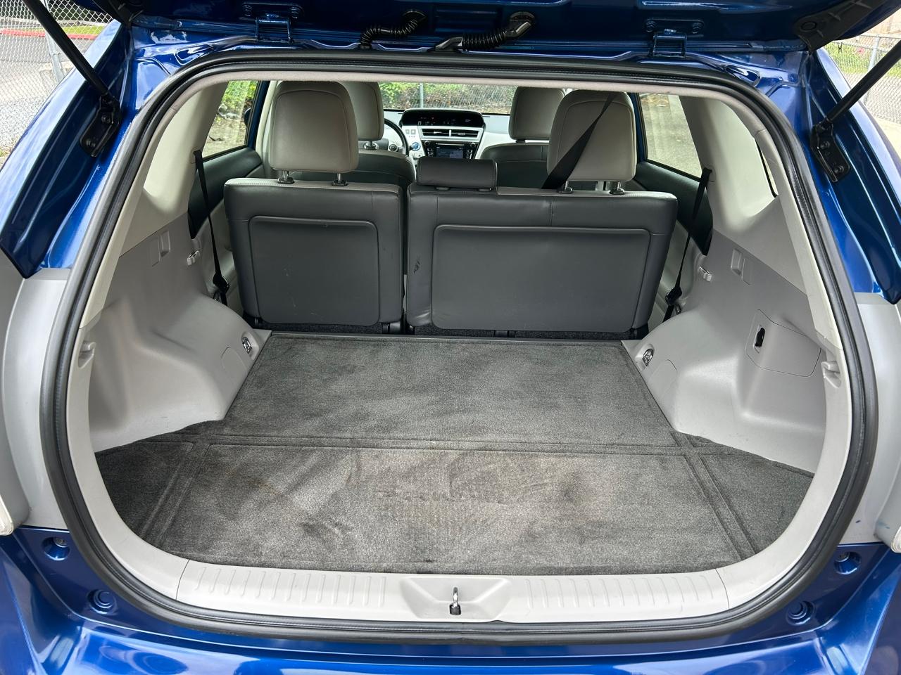 Toyota Prius V Four 2015