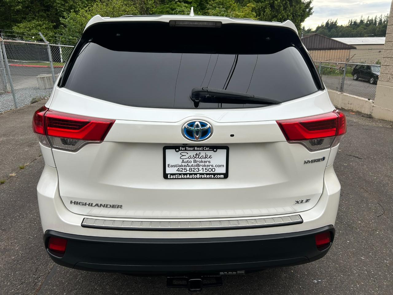 Toyota Highlander Hybrid XLE AWD 2017
