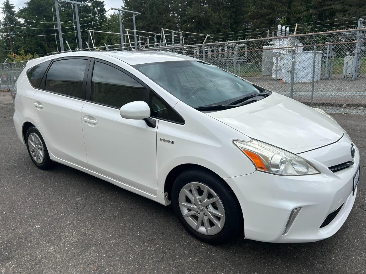 Toyota Prius V Three 2013