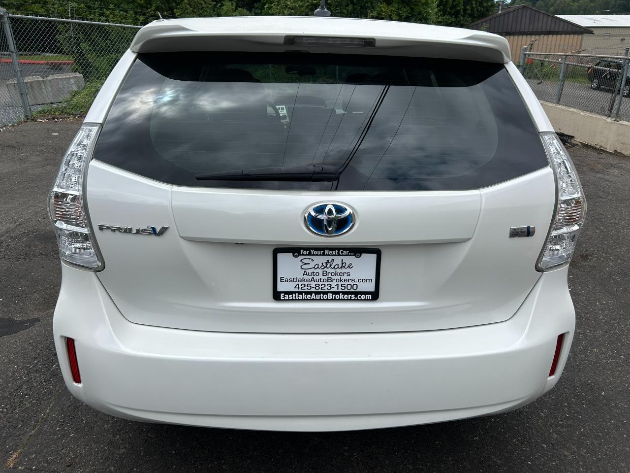 Toyota Prius V Three 2013