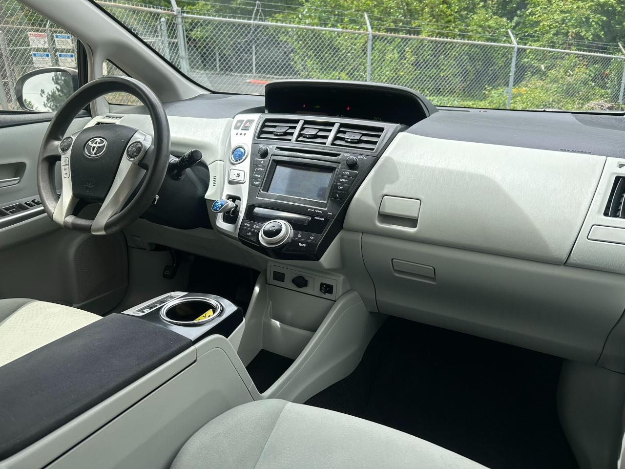 Toyota Prius V Three 2013
