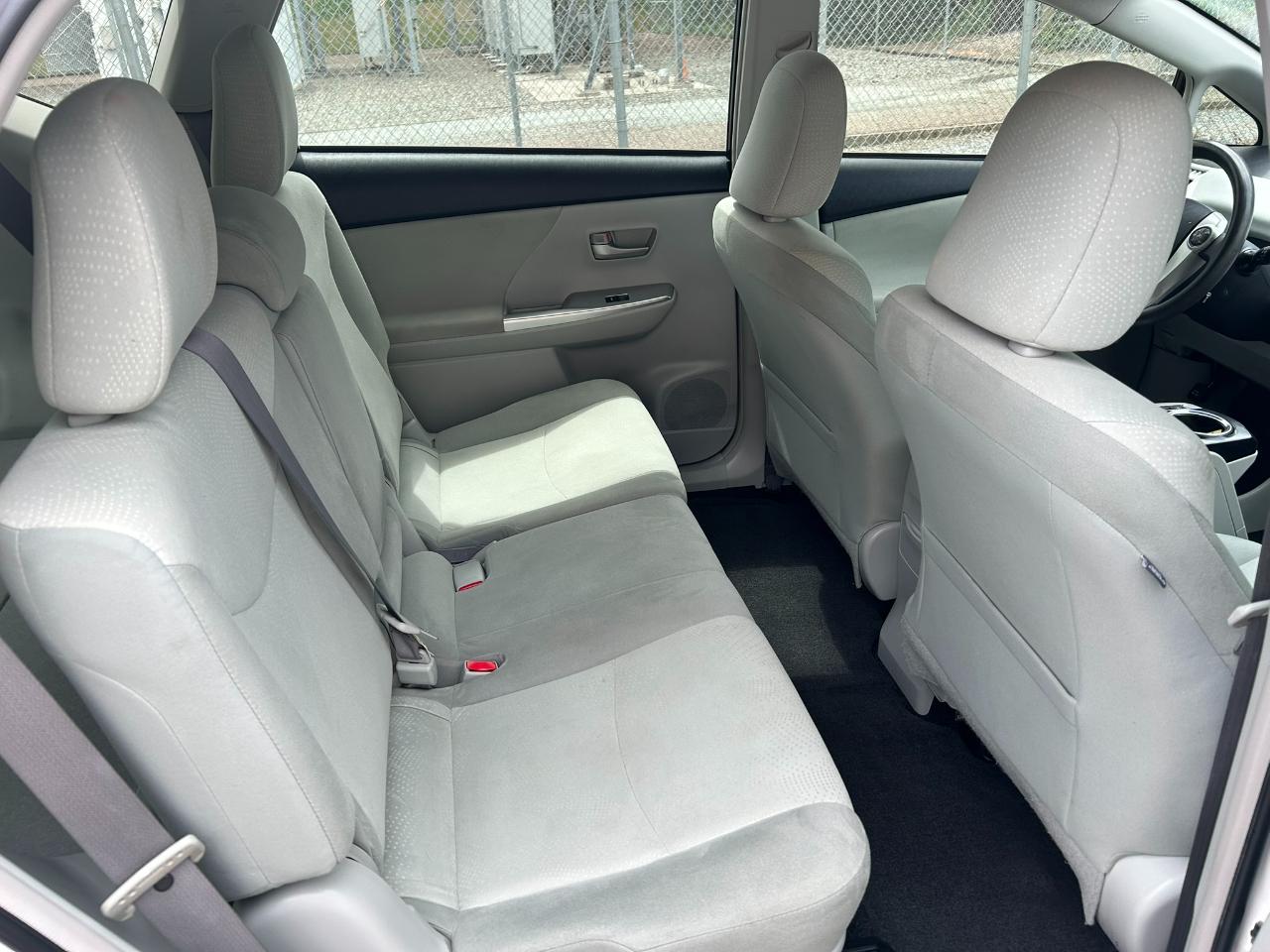 Toyota Prius V Three 2013