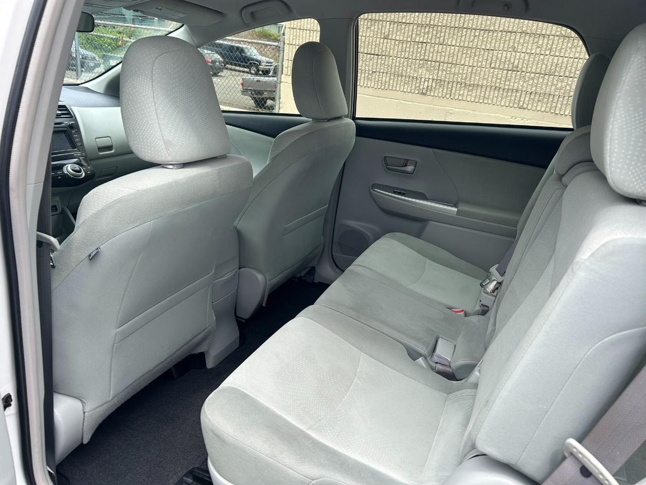 Toyota Prius V Three 2013