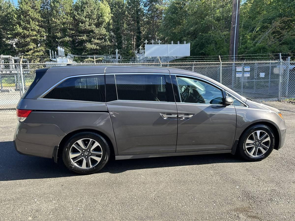 Honda Odyssey Touring 2015