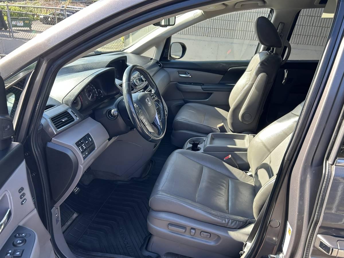 Honda Odyssey Touring 2015