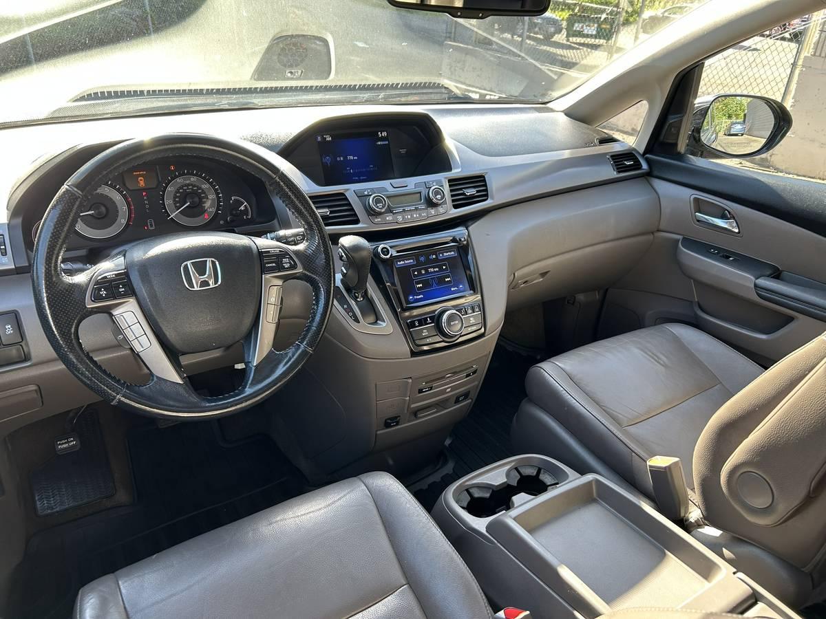 Honda Odyssey Touring 2015
