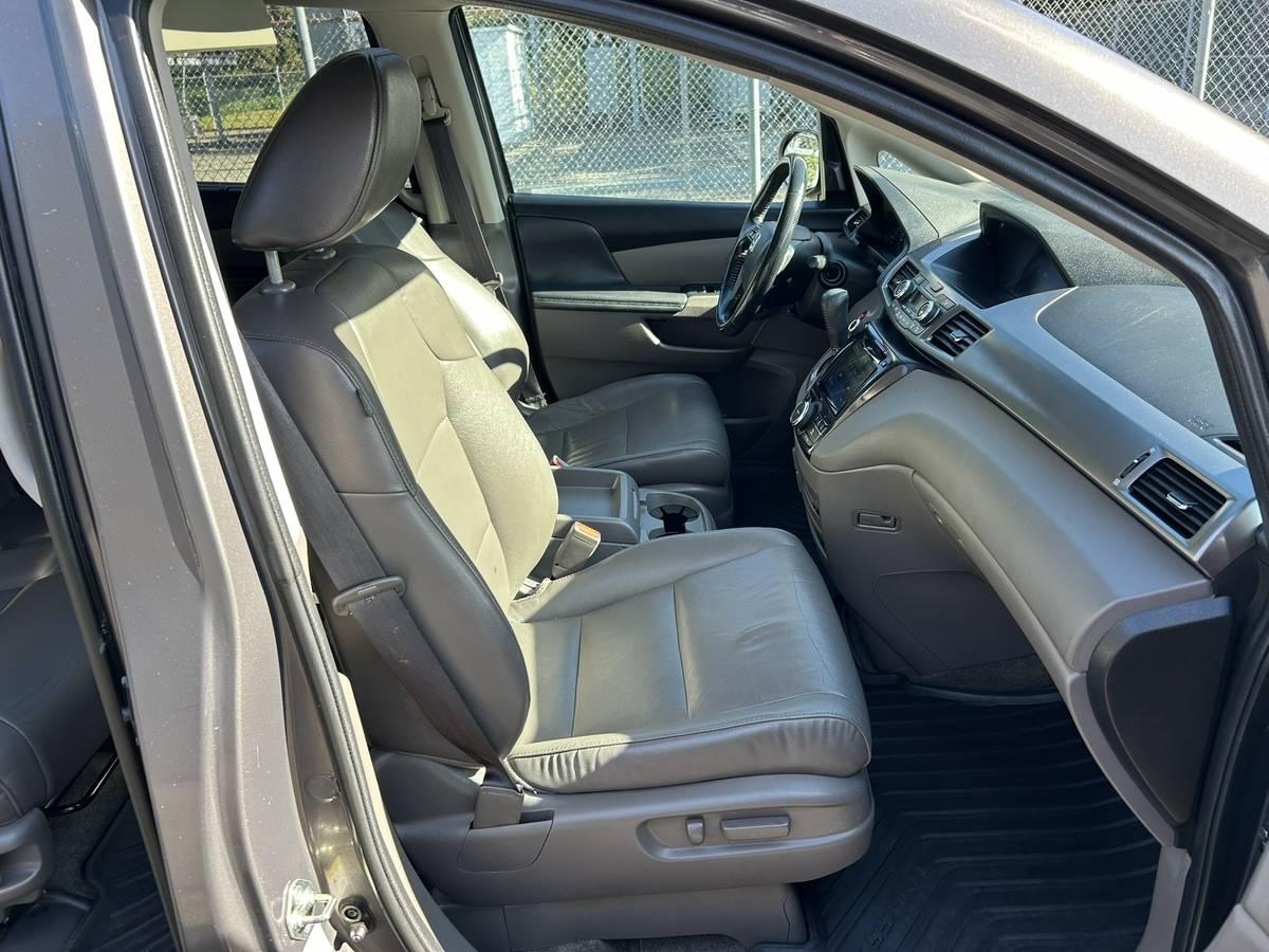 Honda Odyssey Touring 2015