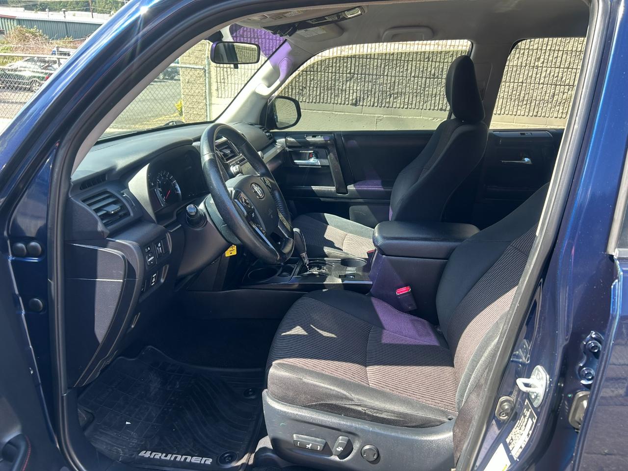 Toyota 4Runner Trail 4WD 2014