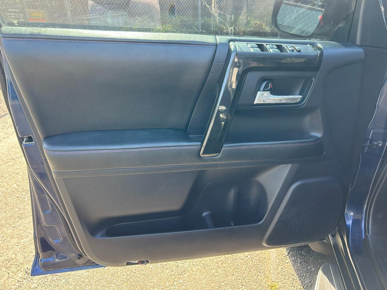 Toyota 4Runner Trail 4WD 2014