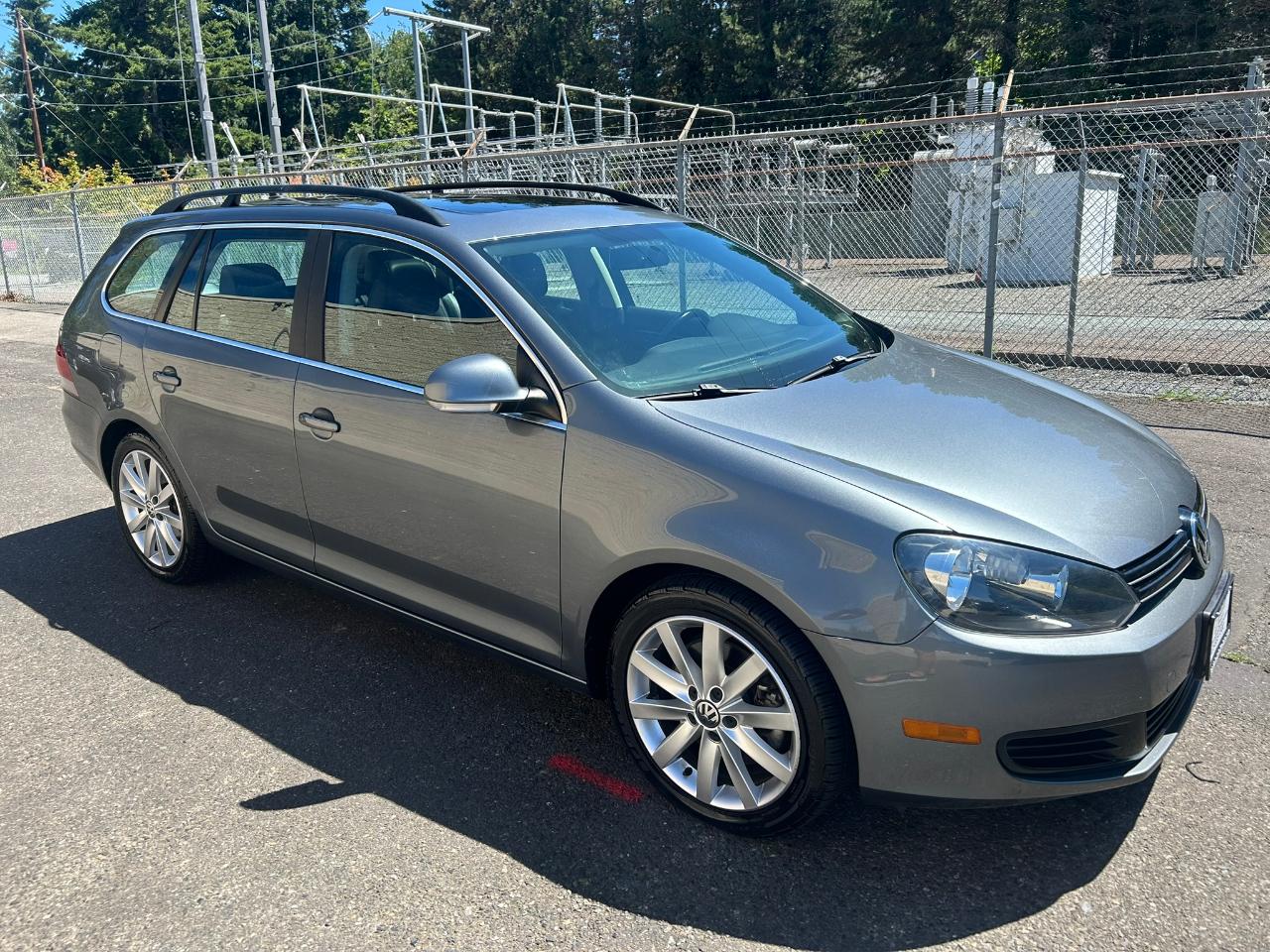 Volkswagen Jetta SportWagen 2.0L TDI 2014