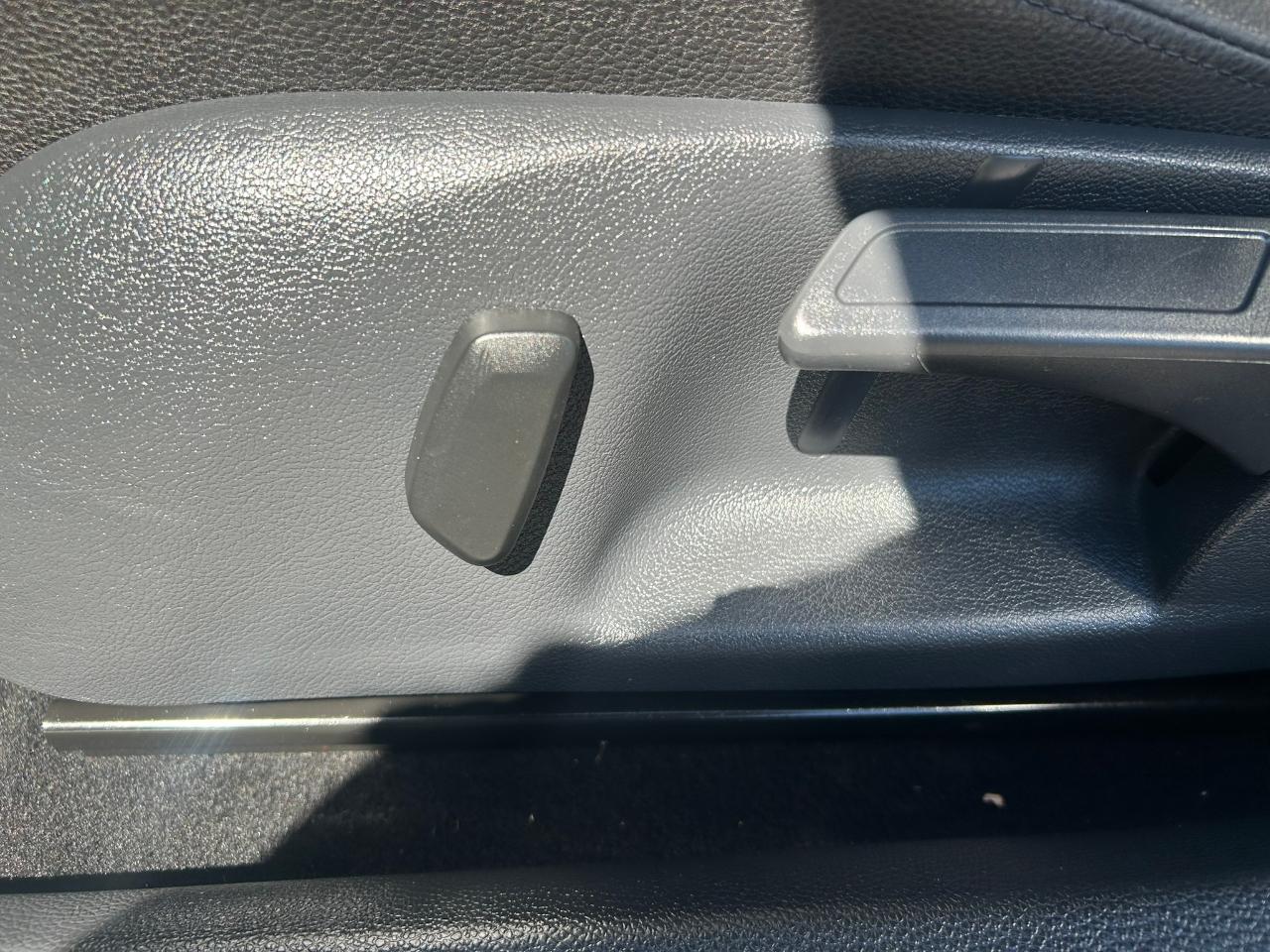 Volkswagen Jetta SportWagen 2.0L TDI 2014