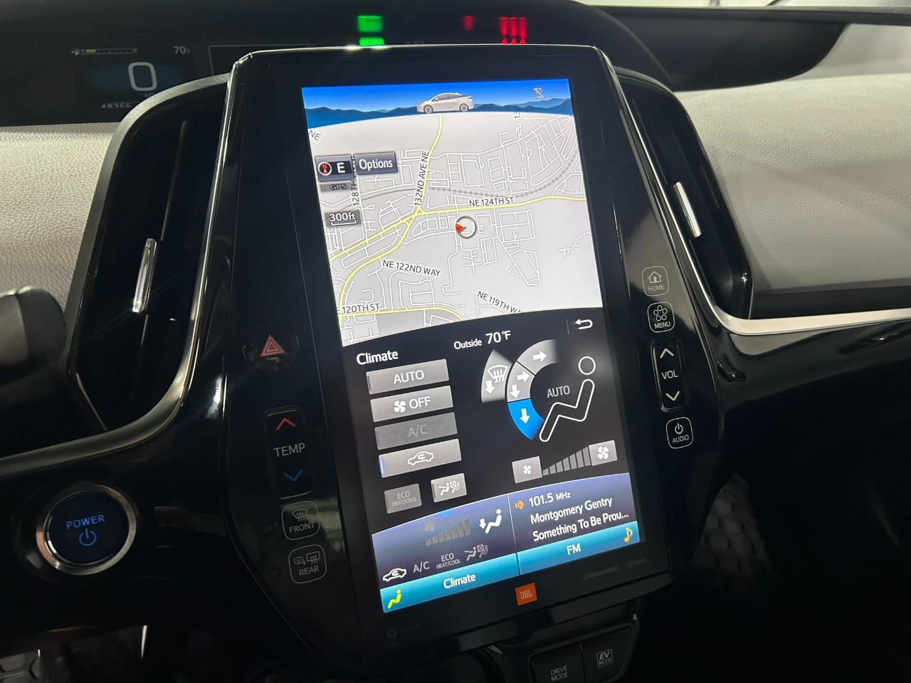Toyota Prius Limited 2022
