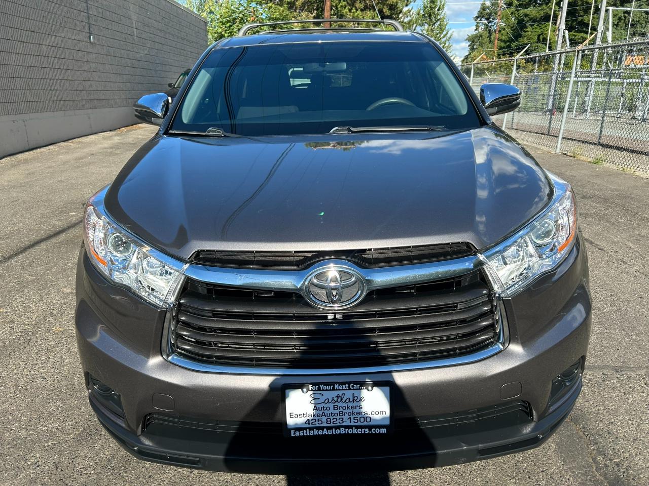 Toyota Highlander LE FWD I4 2015