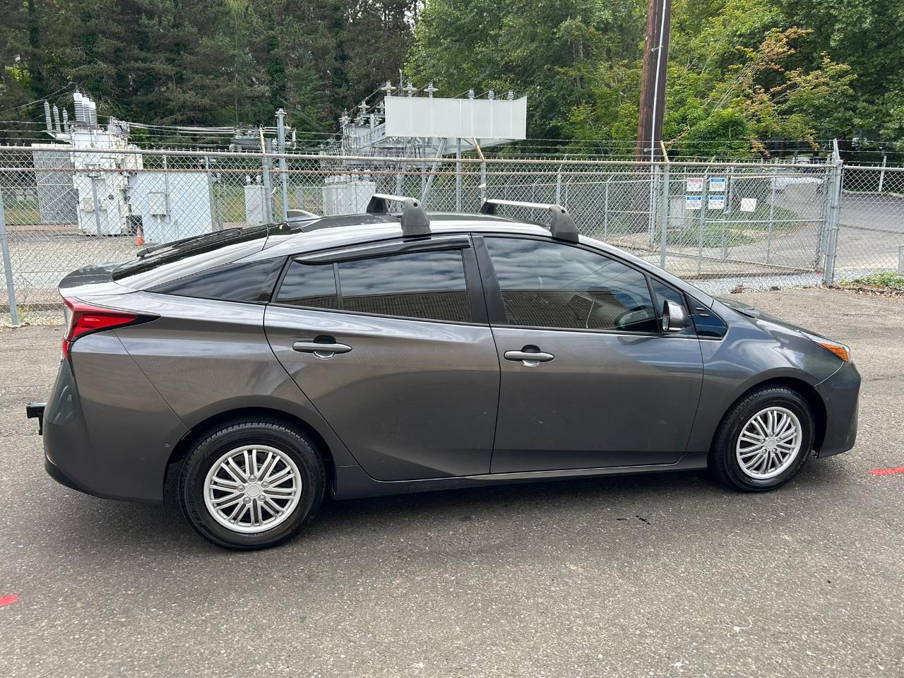 Toyota Prius XLE AWD-e 2019