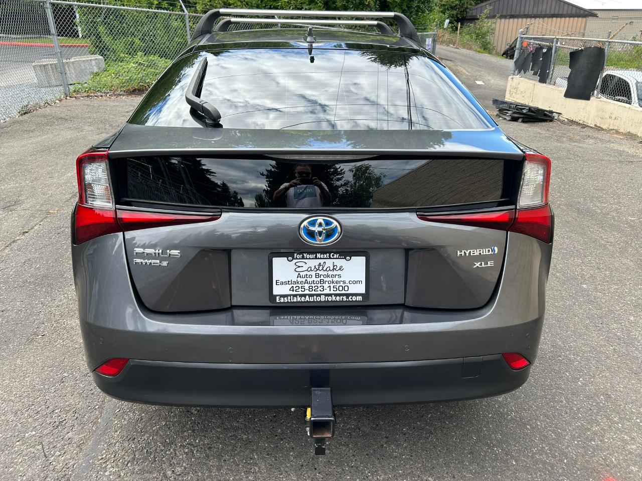 Toyota Prius XLE AWD-e 2019
