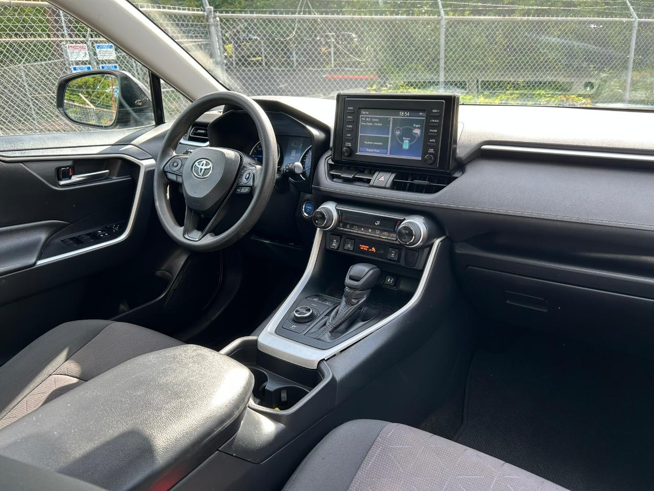 Toyota RAV4 Hybrid XLE 2019
