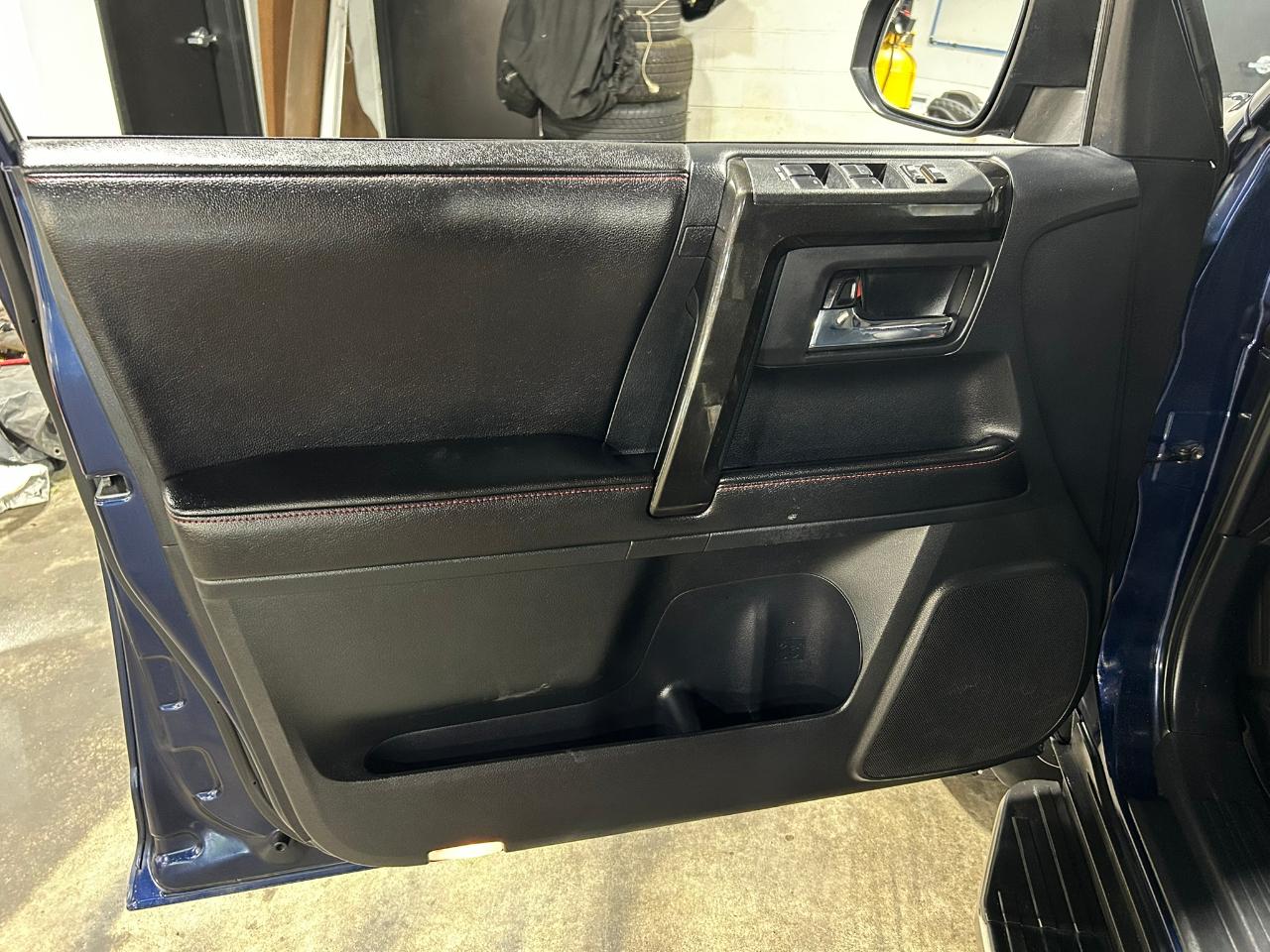 Toyota 4Runner  2015