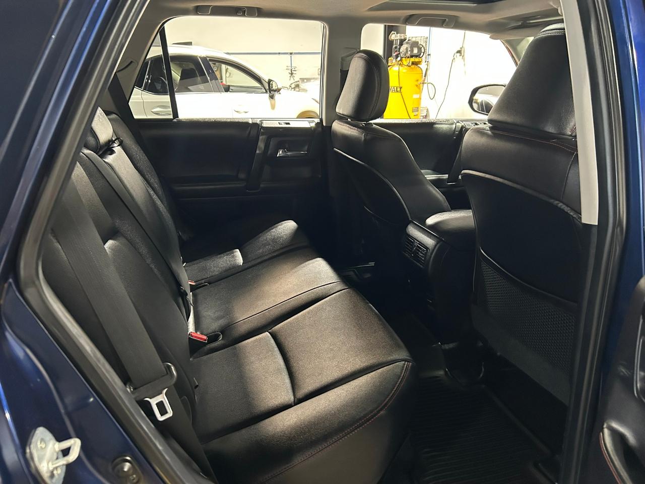 Toyota 4Runner  2015