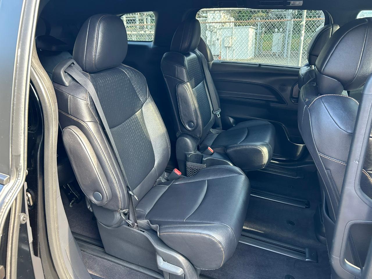 Toyota Sienna  2025