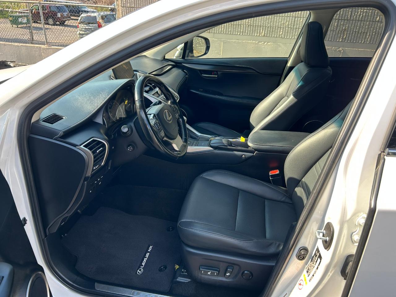 Lexus NX 300h AWD 2017