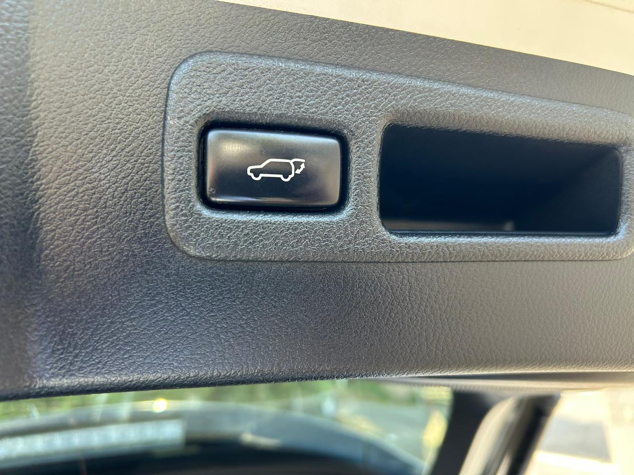 Lexus NX 300h AWD 2017