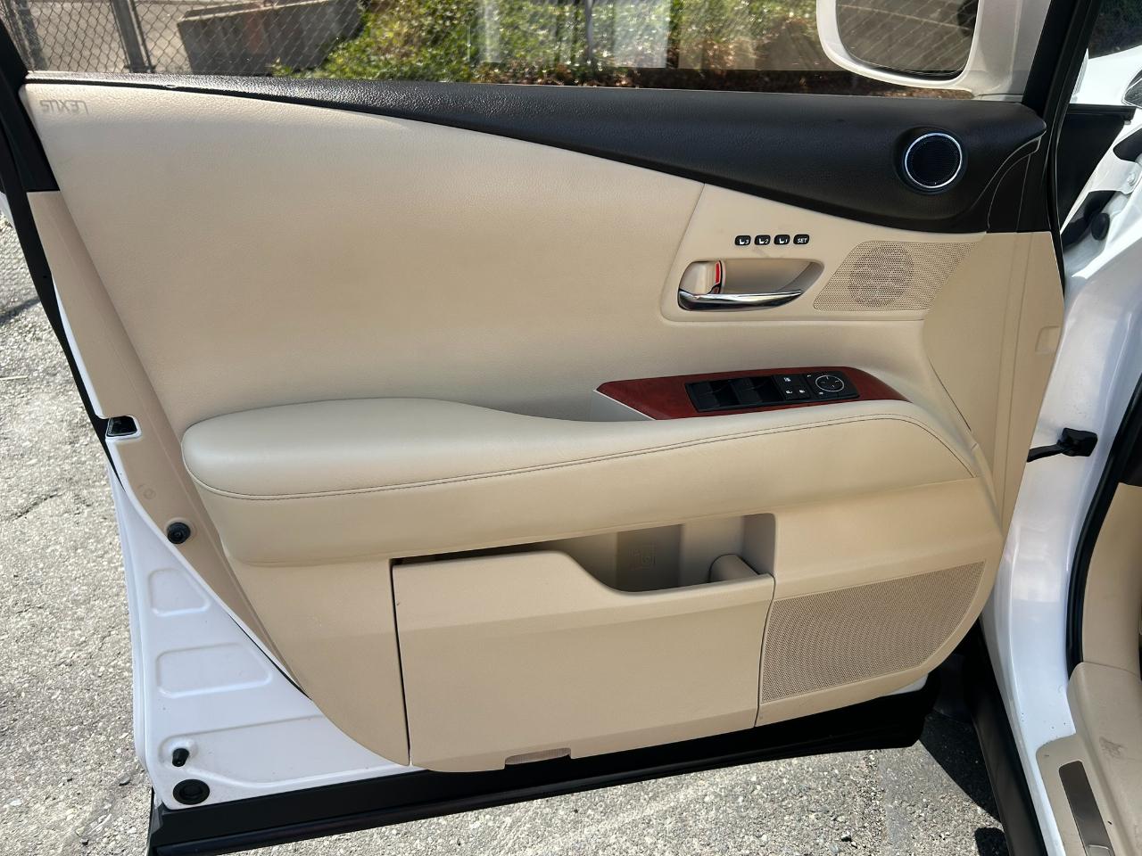 Lexus RX 450h AWD 2010