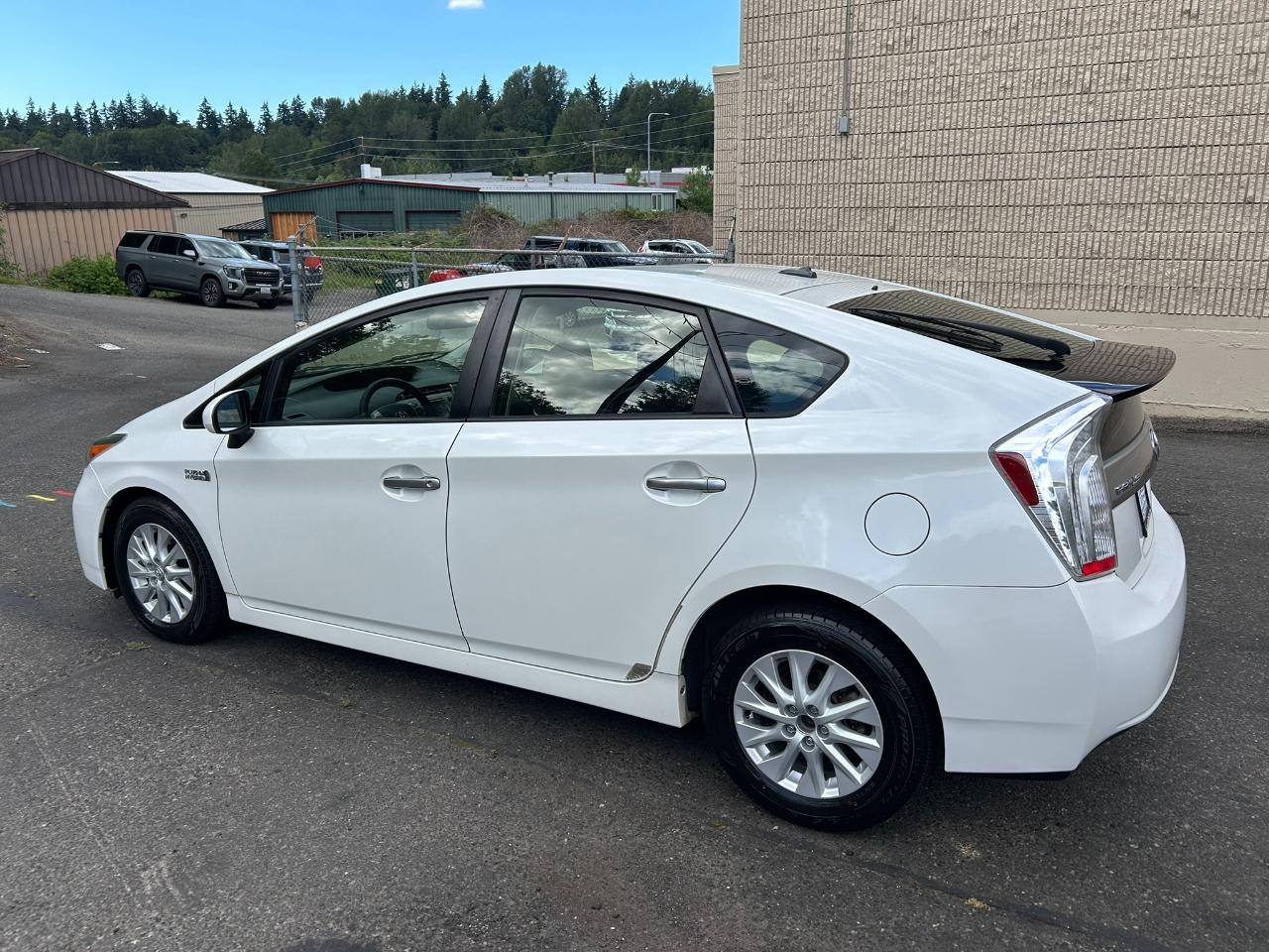 Toyota Prius Plug-In 2013