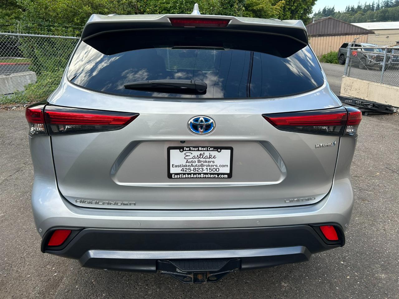 Toyota Highlander Hybrid Limited AWD 2021