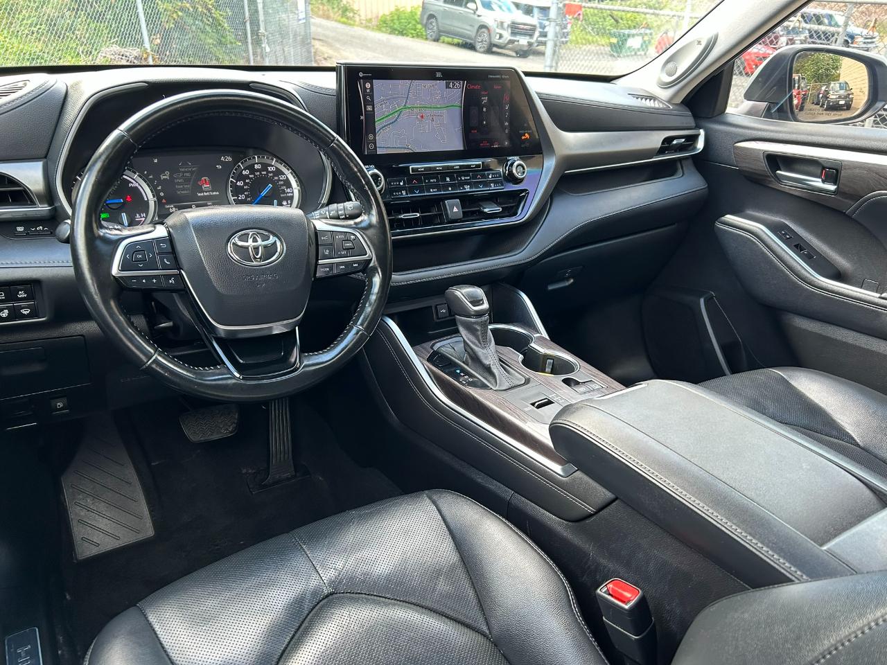 Toyota Highlander Hybrid Limited AWD 2021