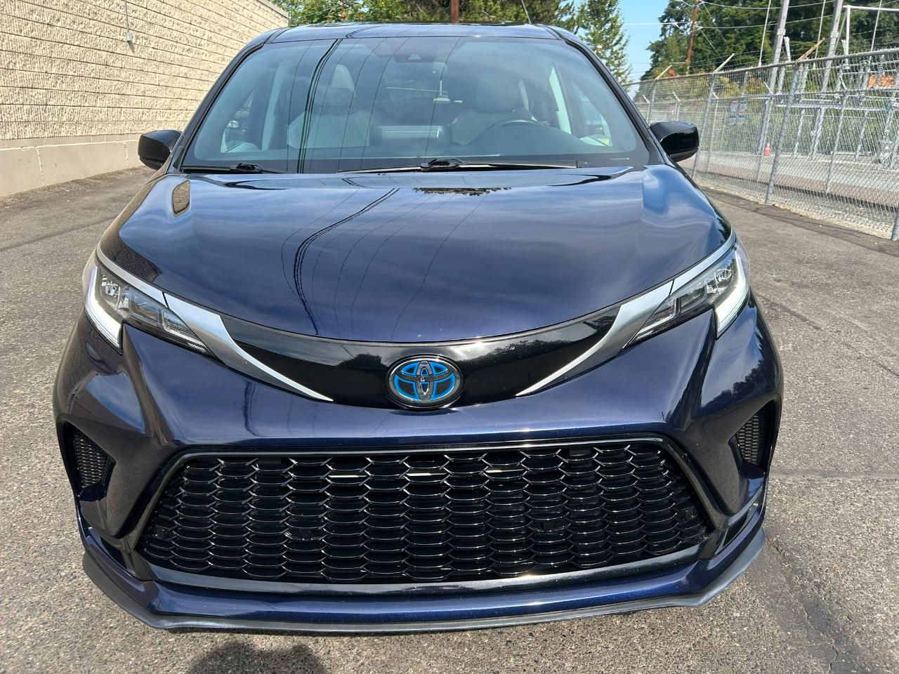 Toyota Sienna  2023