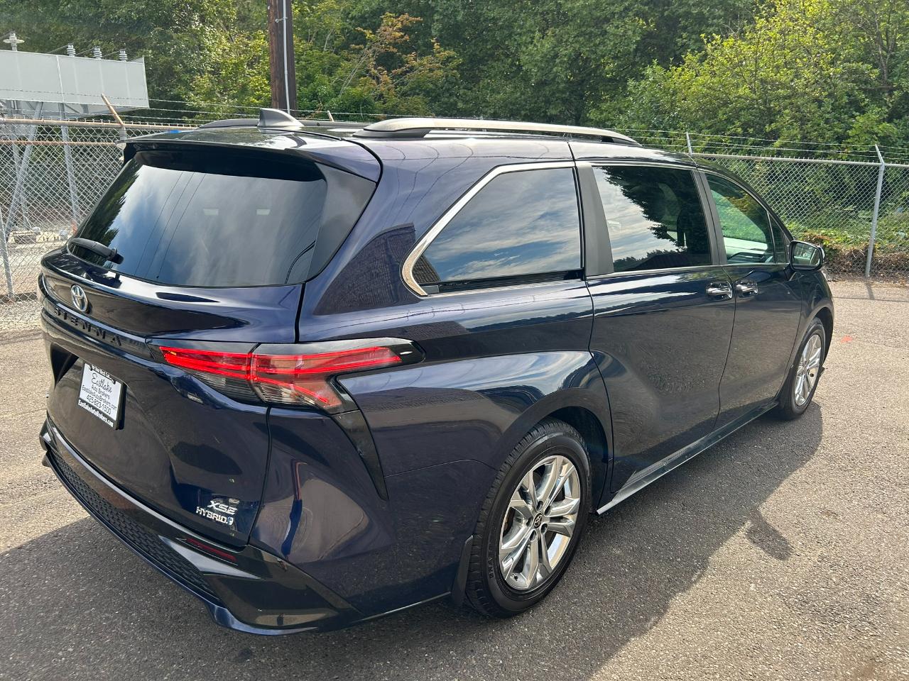 Toyota Sienna  2023