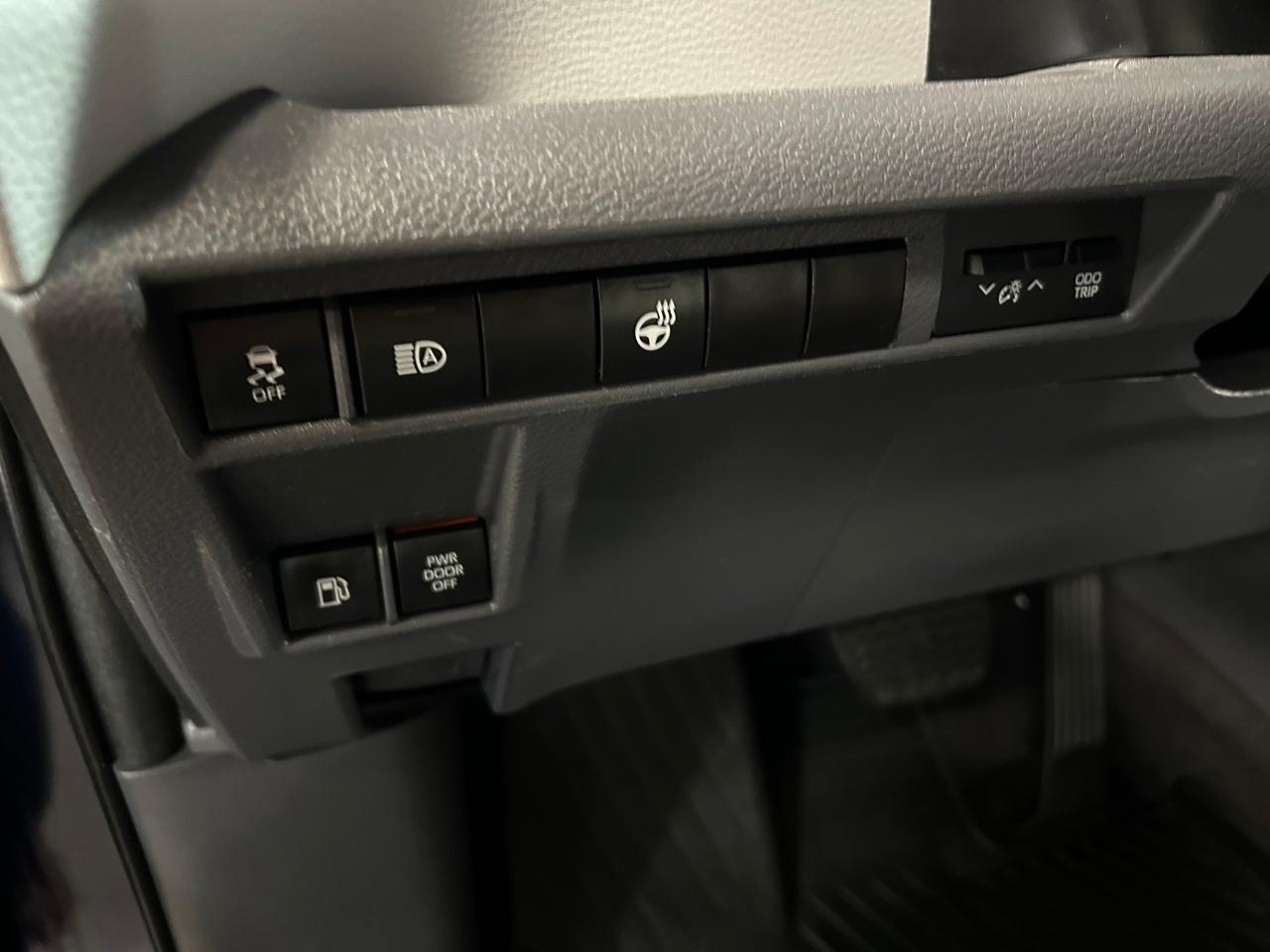 Toyota Sienna  2023