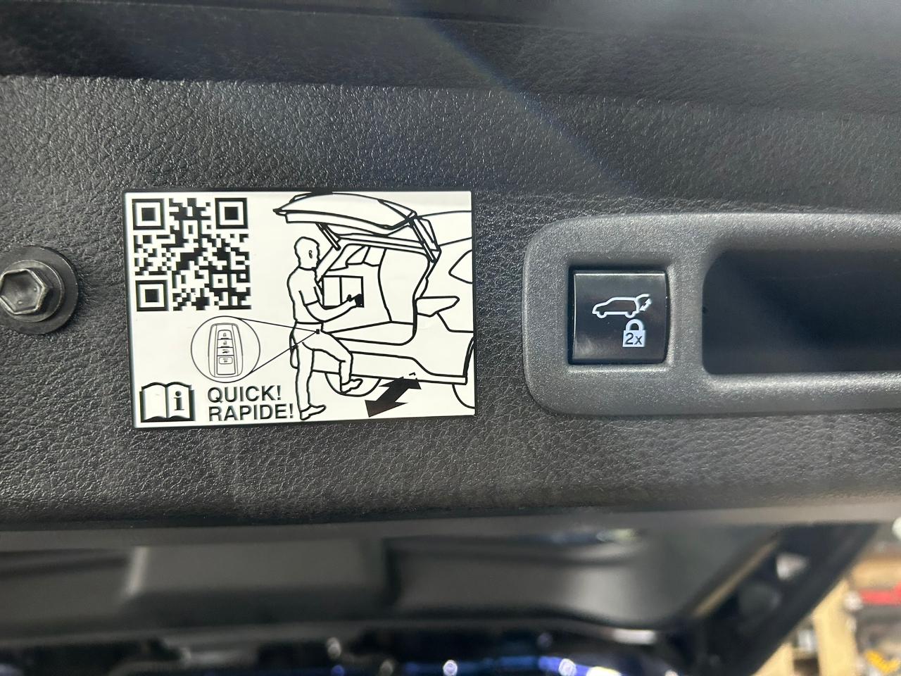 Toyota Sienna  2023
