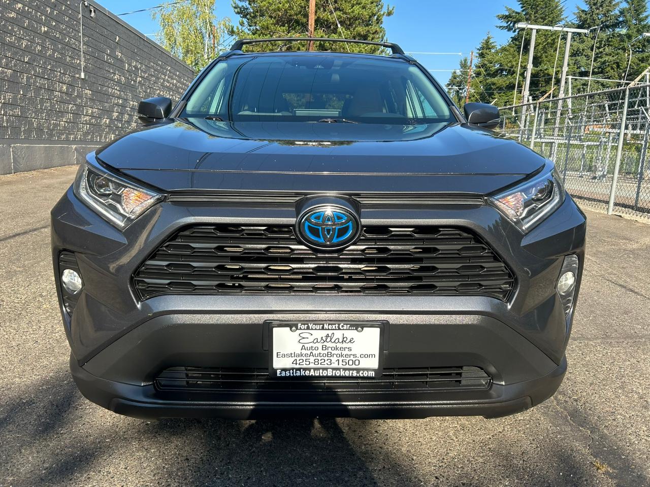 Toyota RAV4 Hybrid XLE 2019