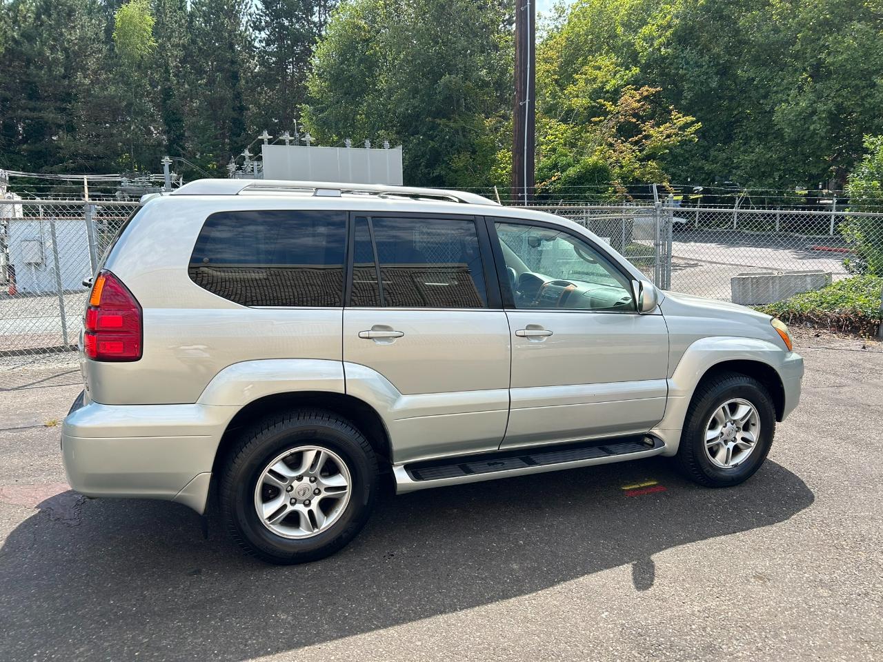 Lexus GX 470 Sport Utility 2003