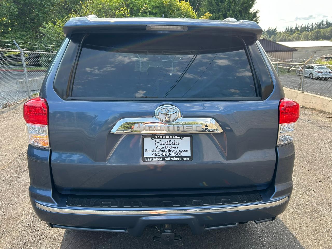 Toyota 4Runner Limited 4WD V6 2010