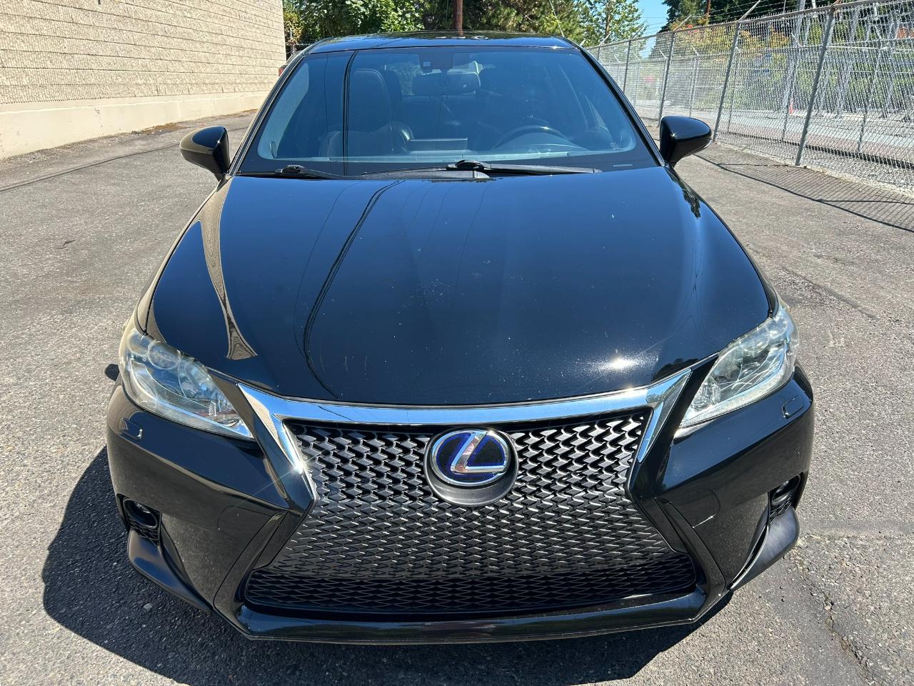 Lexus CT 200h  2014