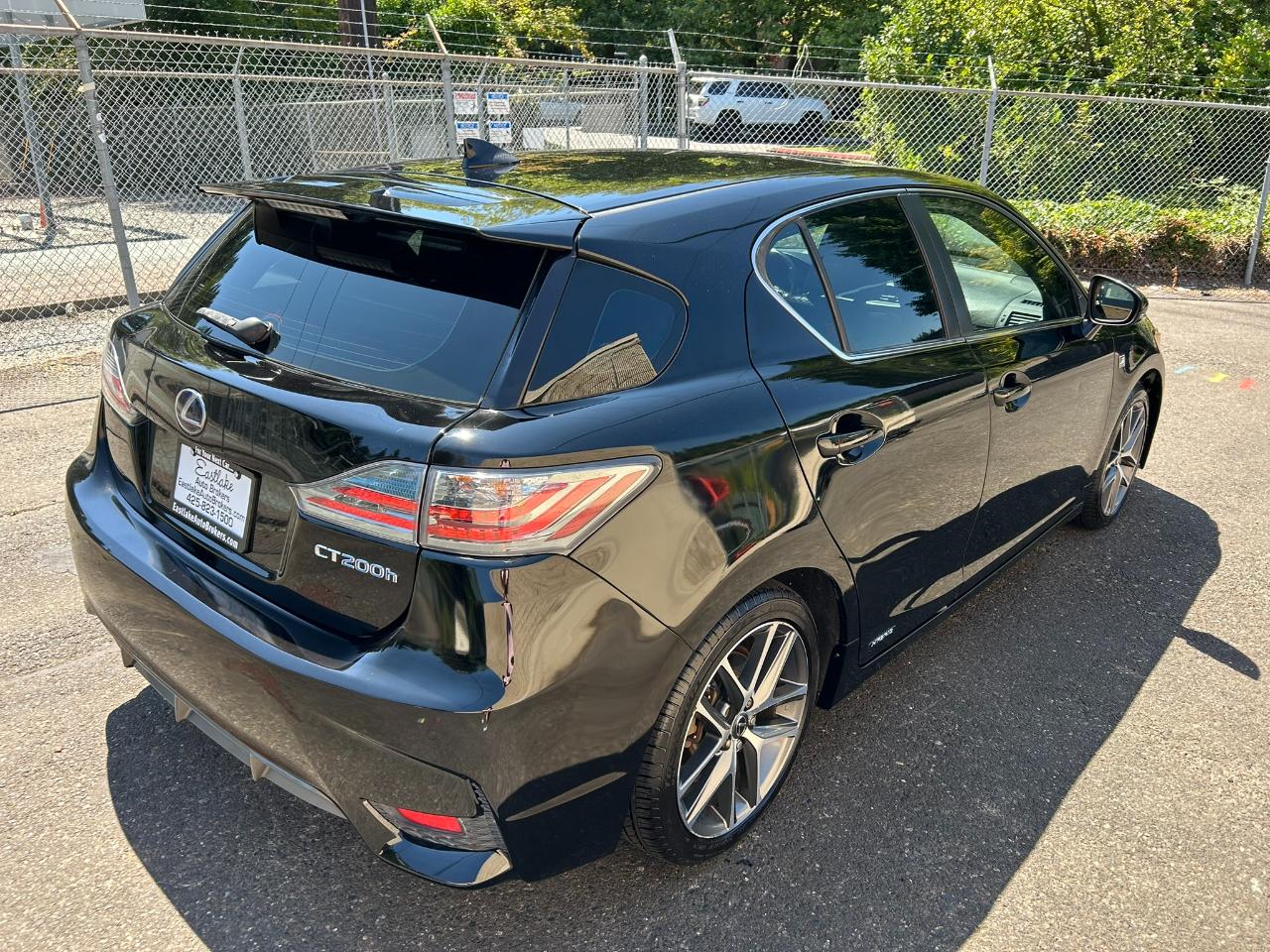 Lexus CT 200h  2014