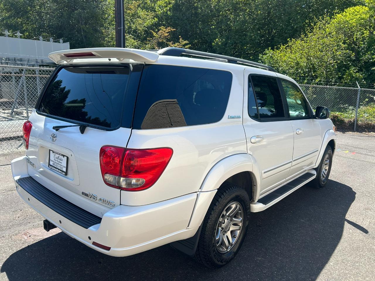 Toyota Sequoia Limited 4WD 2007