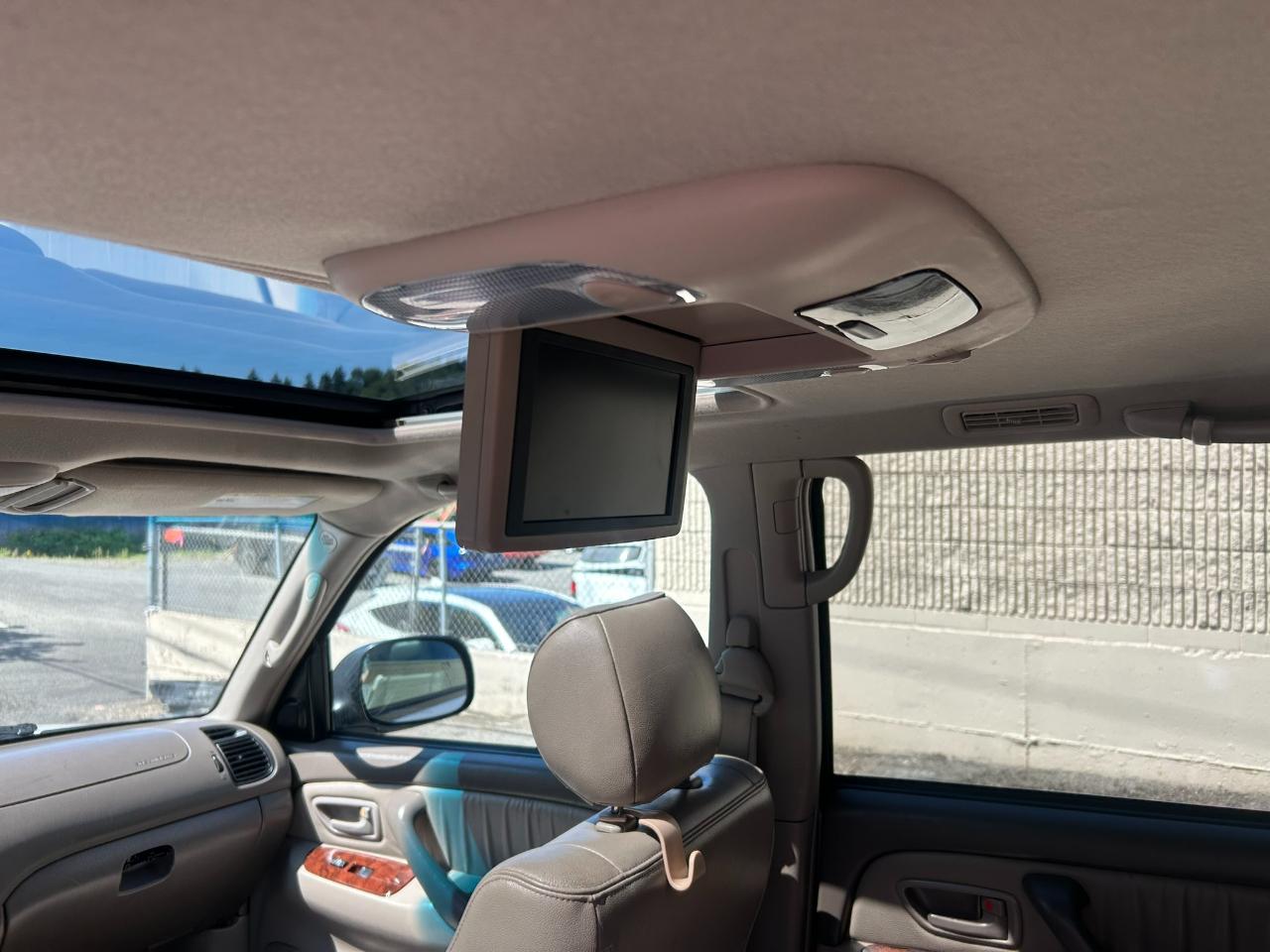 Toyota Sequoia Limited 4WD 2007