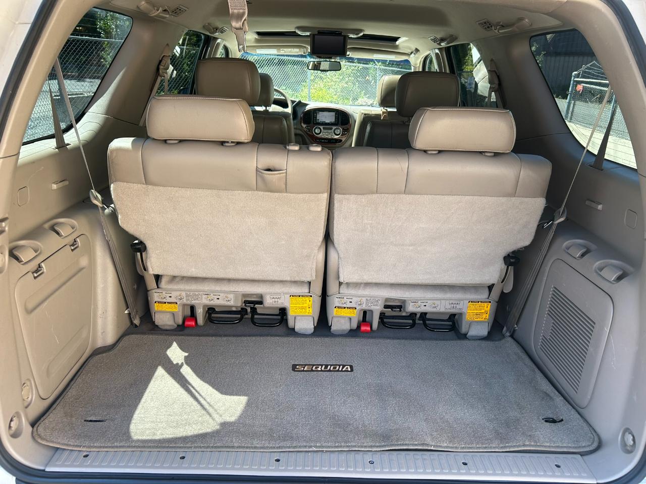 Toyota Sequoia Limited 4WD 2007
